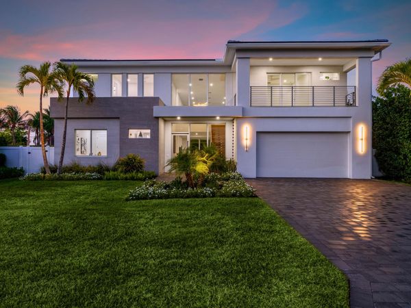 417 Lake Drive, Delray Beach, FL 33444