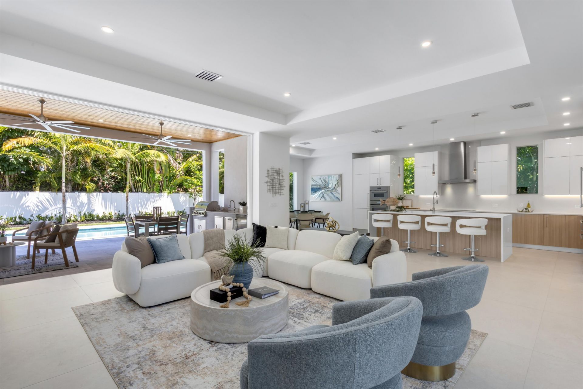417 Lake Drive, Delray Beach, FL 33444 Photo