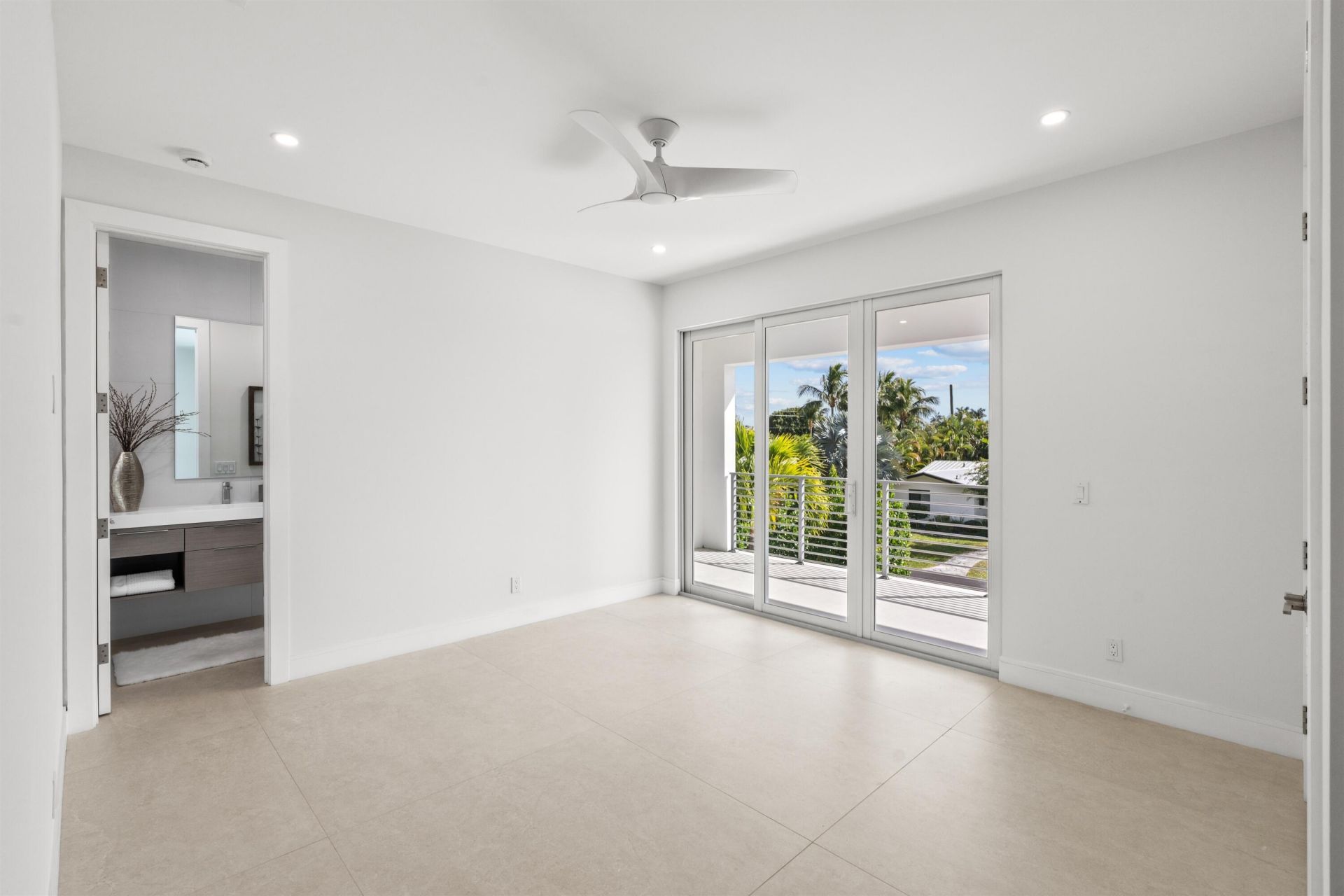 417 Lake Drive, Delray Beach, FL 33444 Photo