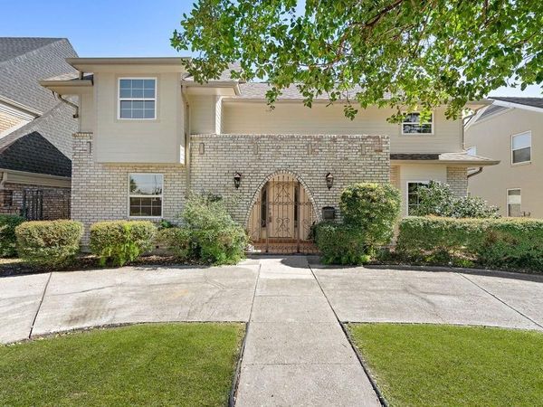 5117 ACADEMY Drive, Metairie, LA 70003