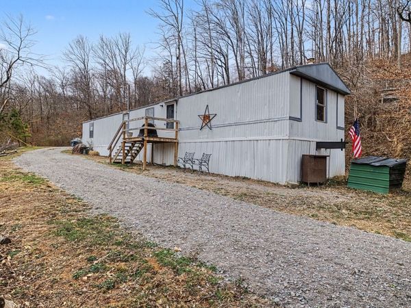 424 Bear Creek Trail , Centerville, TN 37033