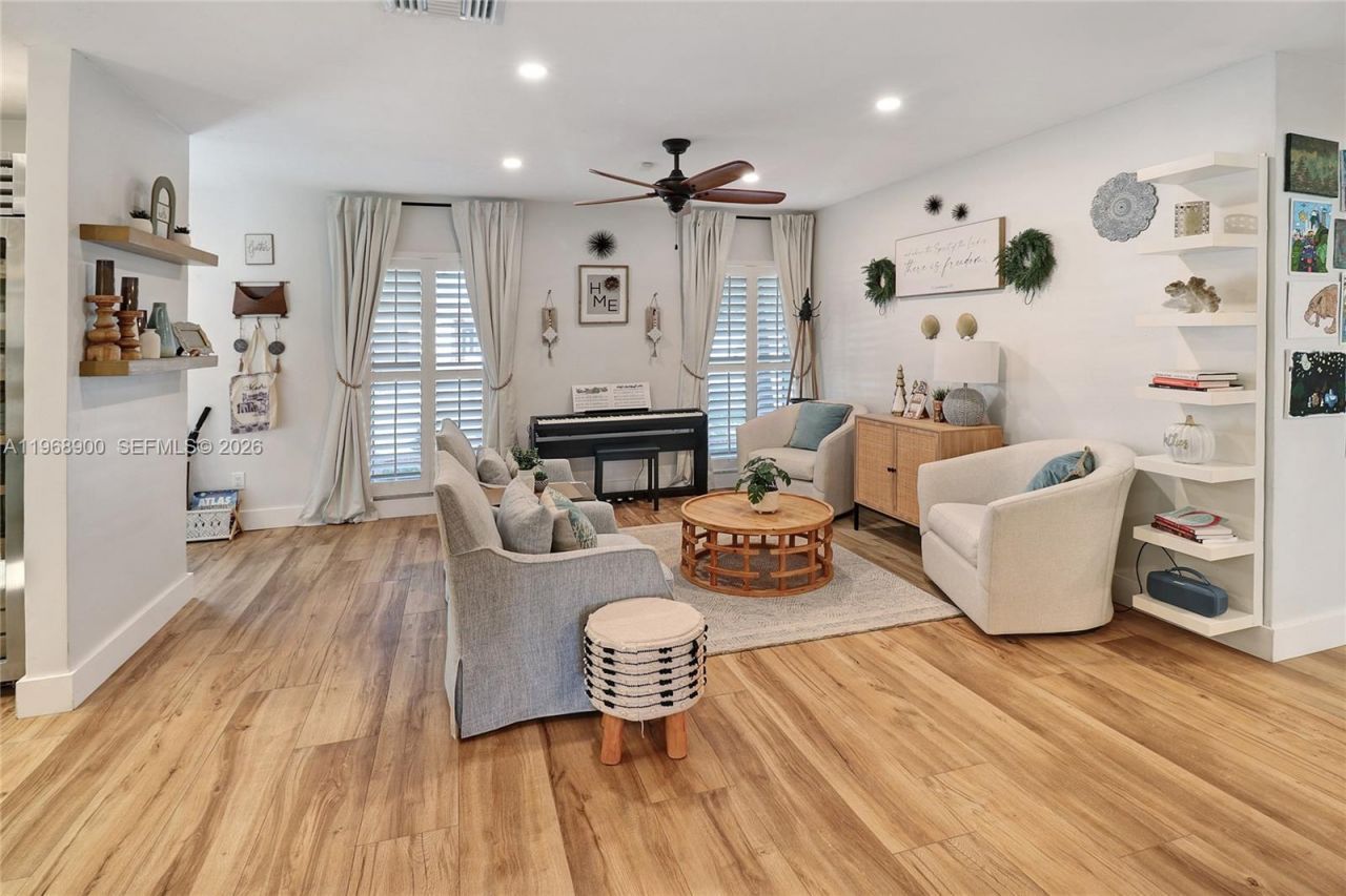 9000 SW 184th Ter, Cutler Bay, FL 33157 Photo