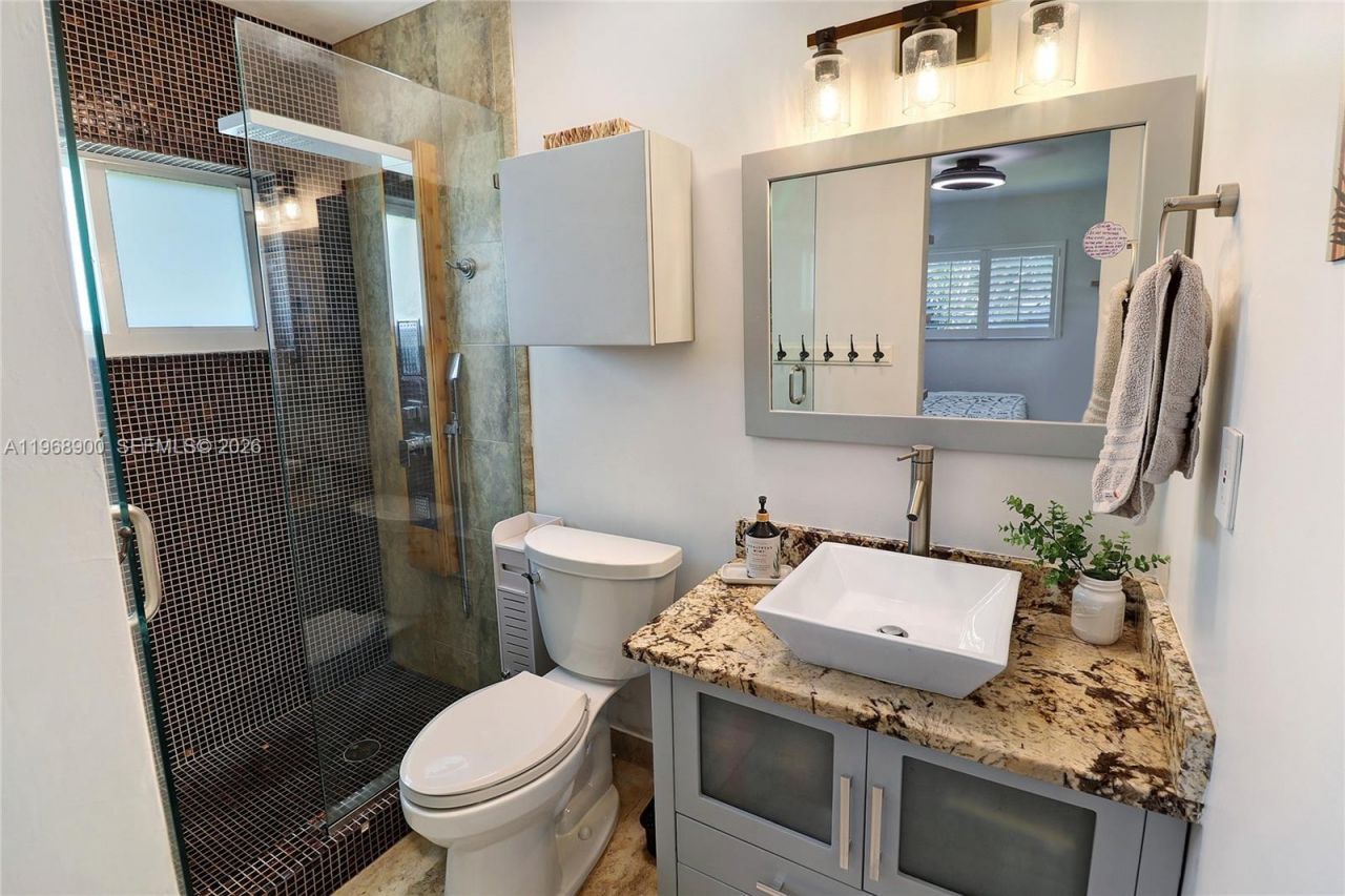 9000 SW 184th Ter, Cutler Bay, FL 33157 Photo