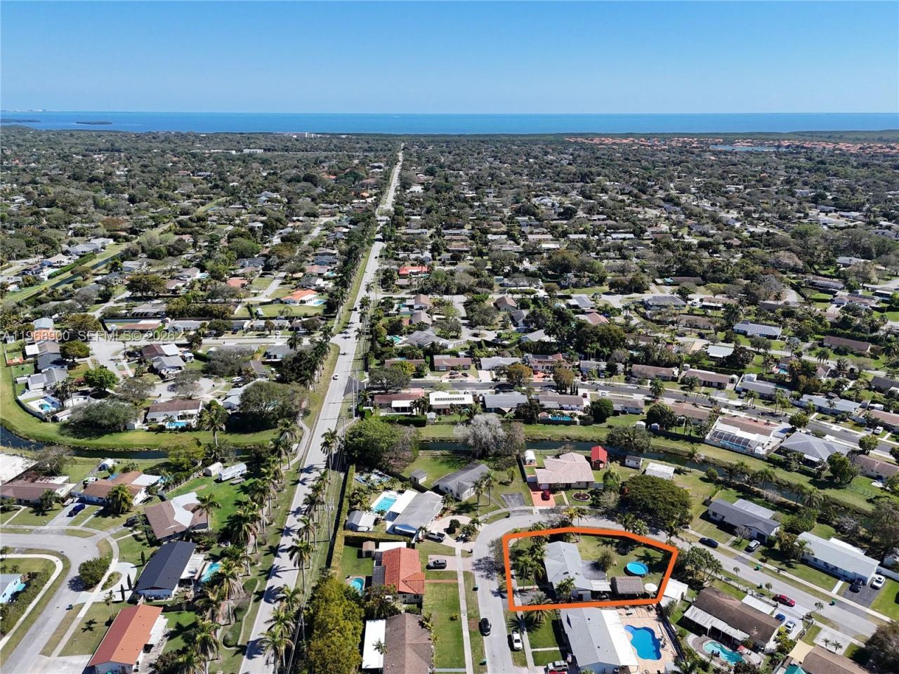 9000 SW 184th Ter, Cutler Bay, FL 33157 Photo