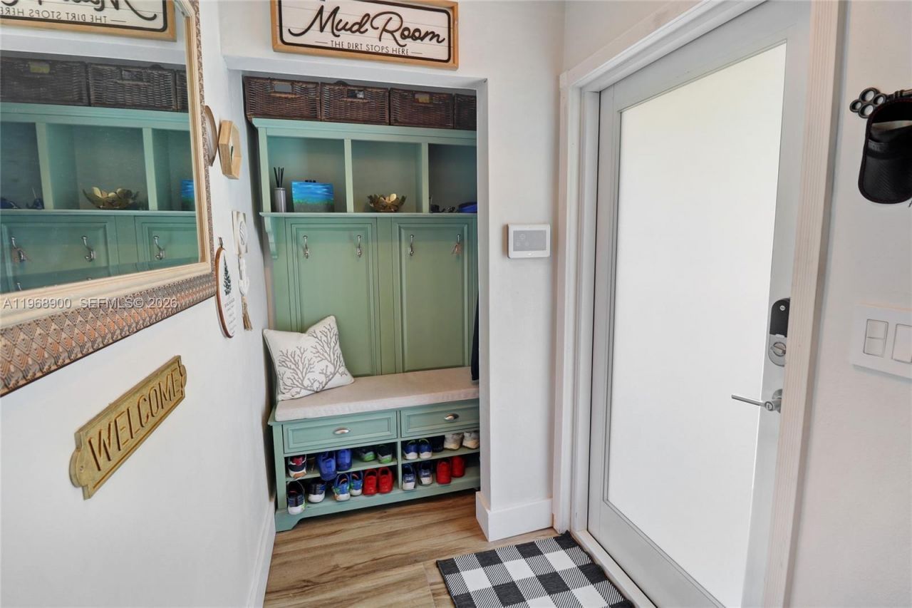 9000 SW 184th Ter, Cutler Bay, FL 33157 Photo