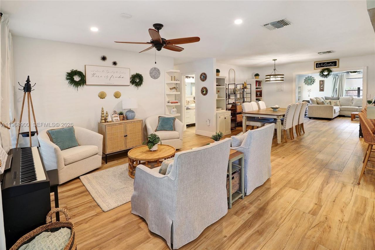 9000 SW 184th Ter, Cutler Bay, FL 33157 Photo