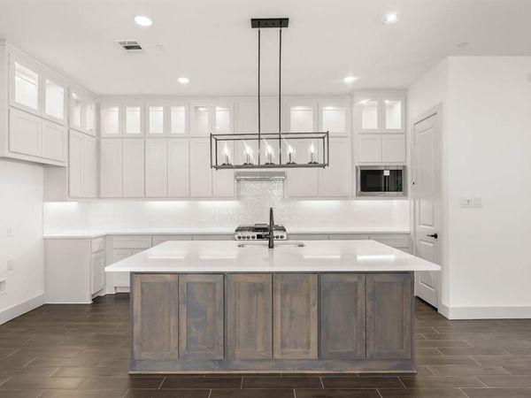 1834 Wittington Place, Farmers Branch, TX 75234