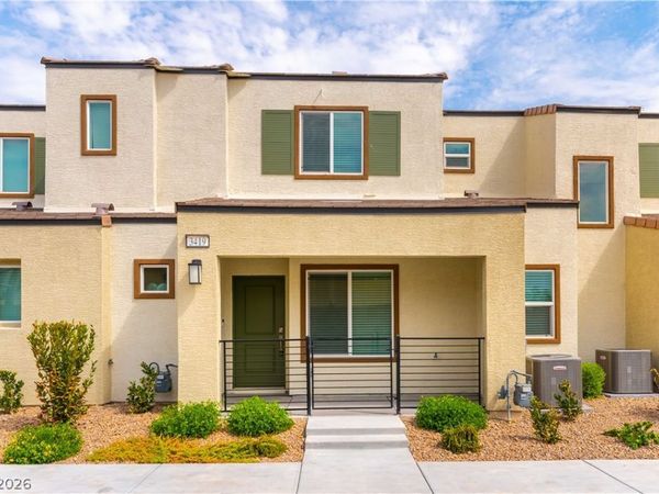 3419 Golden Chariot Avenue , Las Vegas, NV 89106