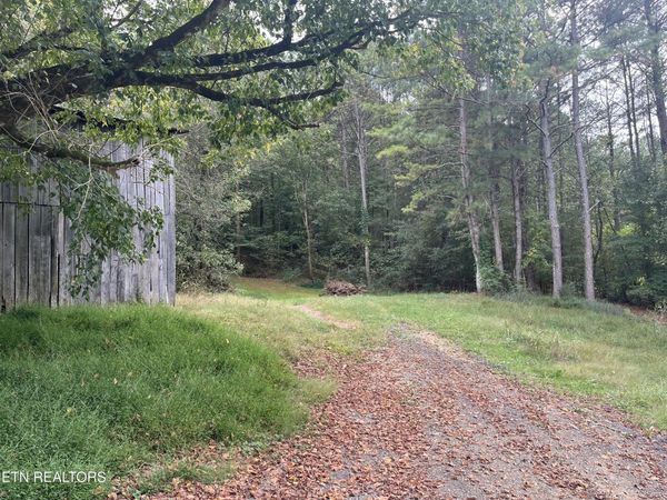 000 CR 67 Rd, Riceville, TN 37370