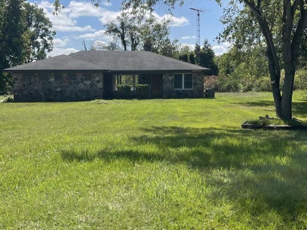 9375 N North Territorial RD Road, Dexter, MI 48130