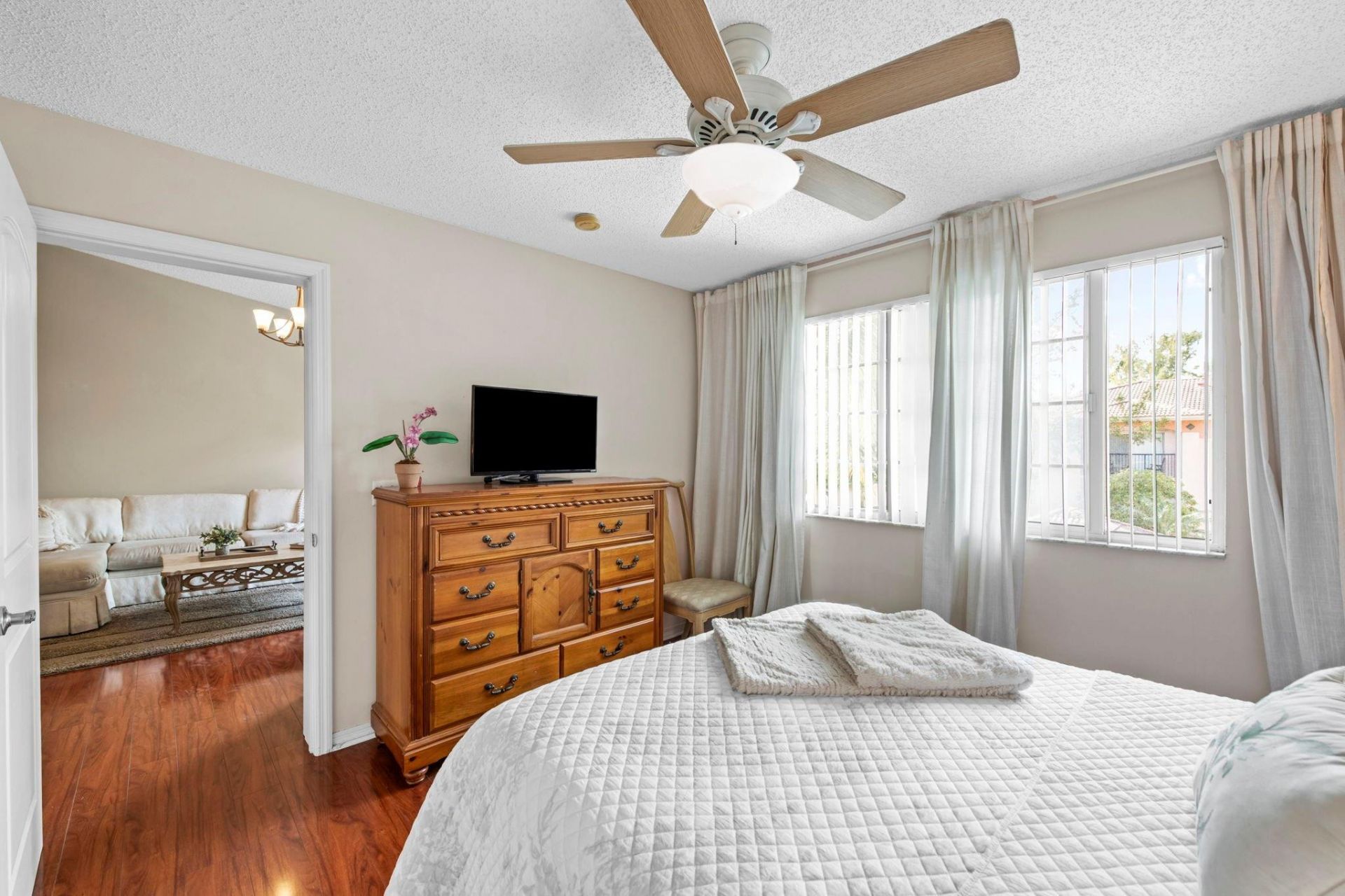 2005 SE 10th Avenue, Unit 410, Fort Lauderdale, FL 33316 Photo