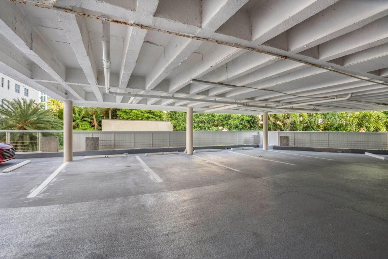 3000 Holiday Drive, Unit 1605, Fort Lauderdale, FL 33316 Photo