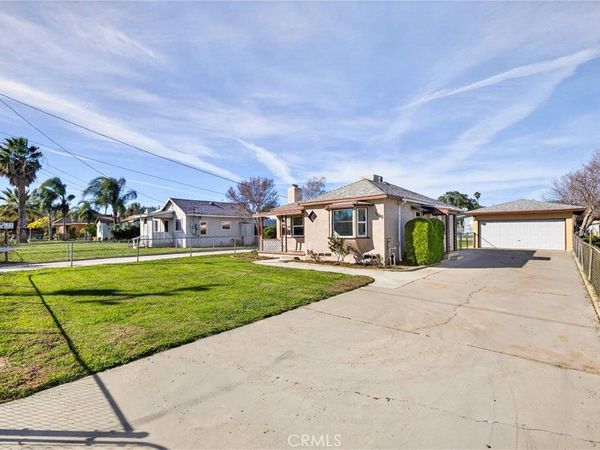 1065 Stevenson, Unit A & B, Colton, CA 92324