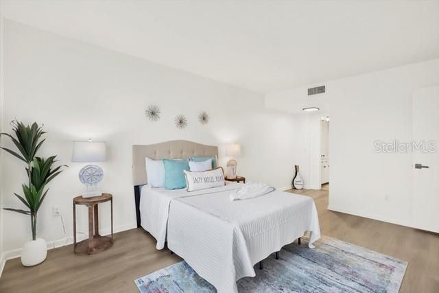 5220 Brittany Drive S, Unit 106, Saint Petersburg, FL 33715 Photo