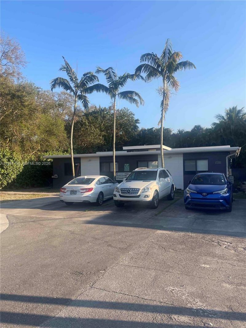 760 NE 122nd St, Unit 4, North Miami, FL 33161 Photo