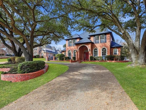 2304 Woodmoor Lane, Colleyville, TX 76034