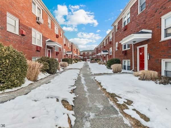 476 Joralemon St, Belleville, NJ 07109