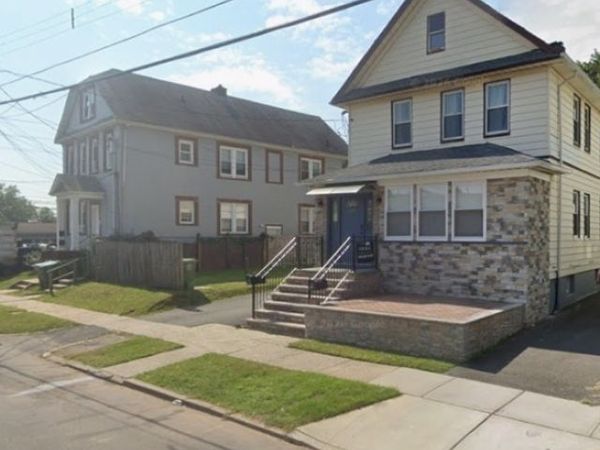 1124 Drake Ave, Roselle, NJ 07203