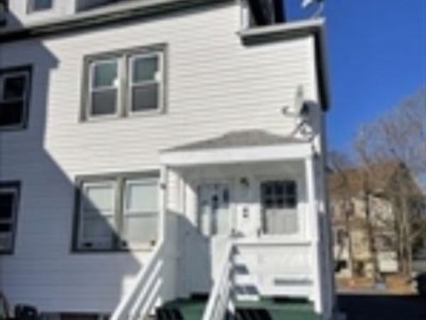 16 Wall, Unit 2, Foxboro, MA 02035
