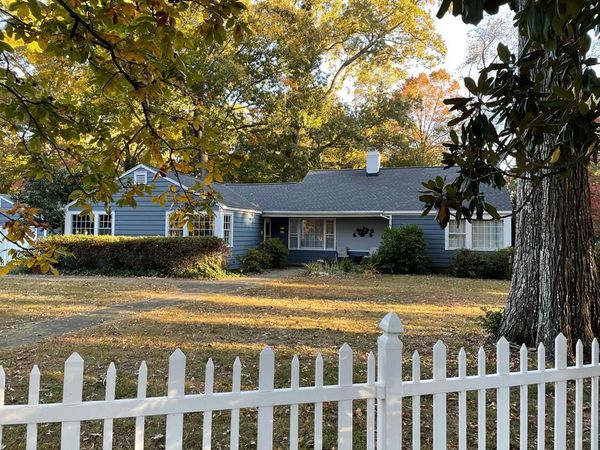 32 Clifton Avenue, KILMARNOCK, VA 22482