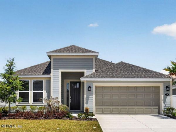 36 ARMOYAN Drive, Palm Coast, FL 32137