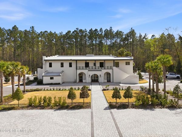 13535 W BEAVER Street, Jacksonville, FL 32220