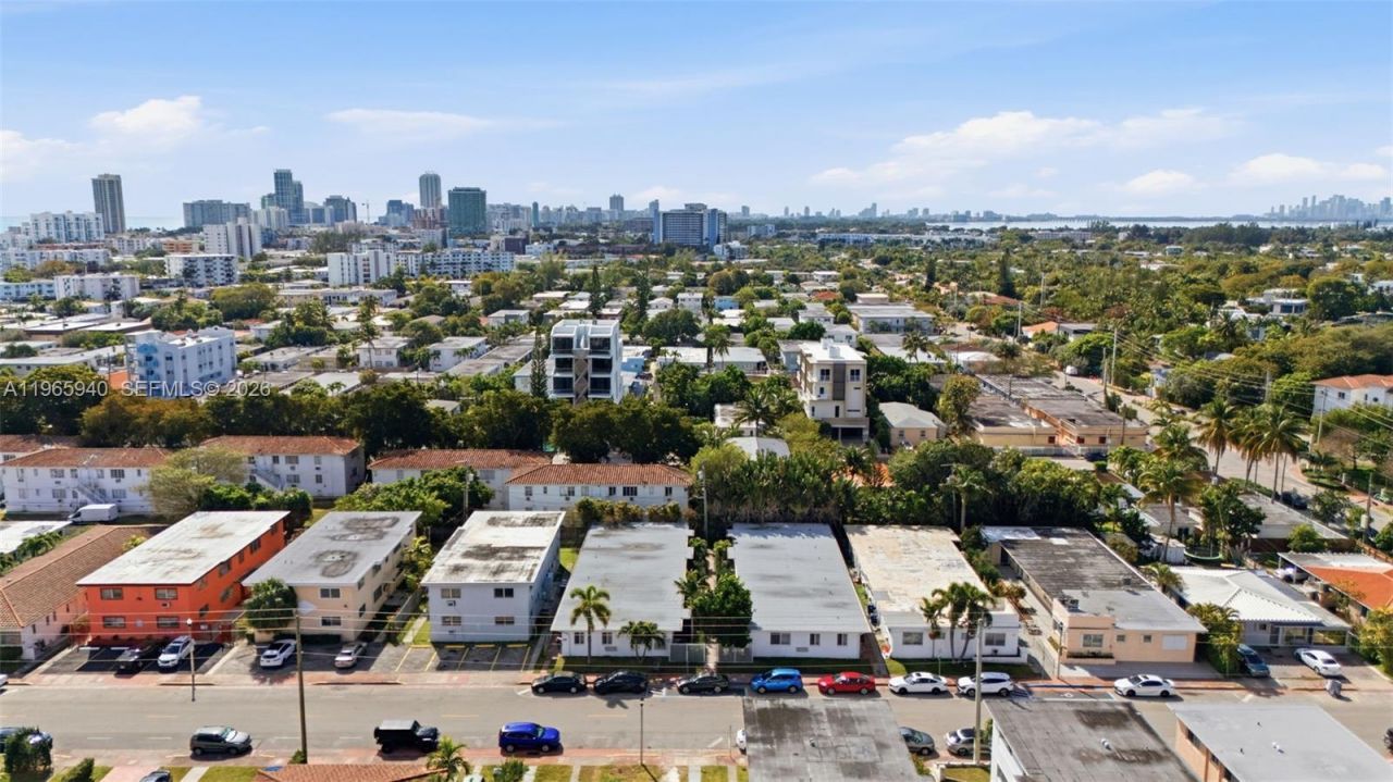 800 85th St, Miami Beach, FL 33141 Photo