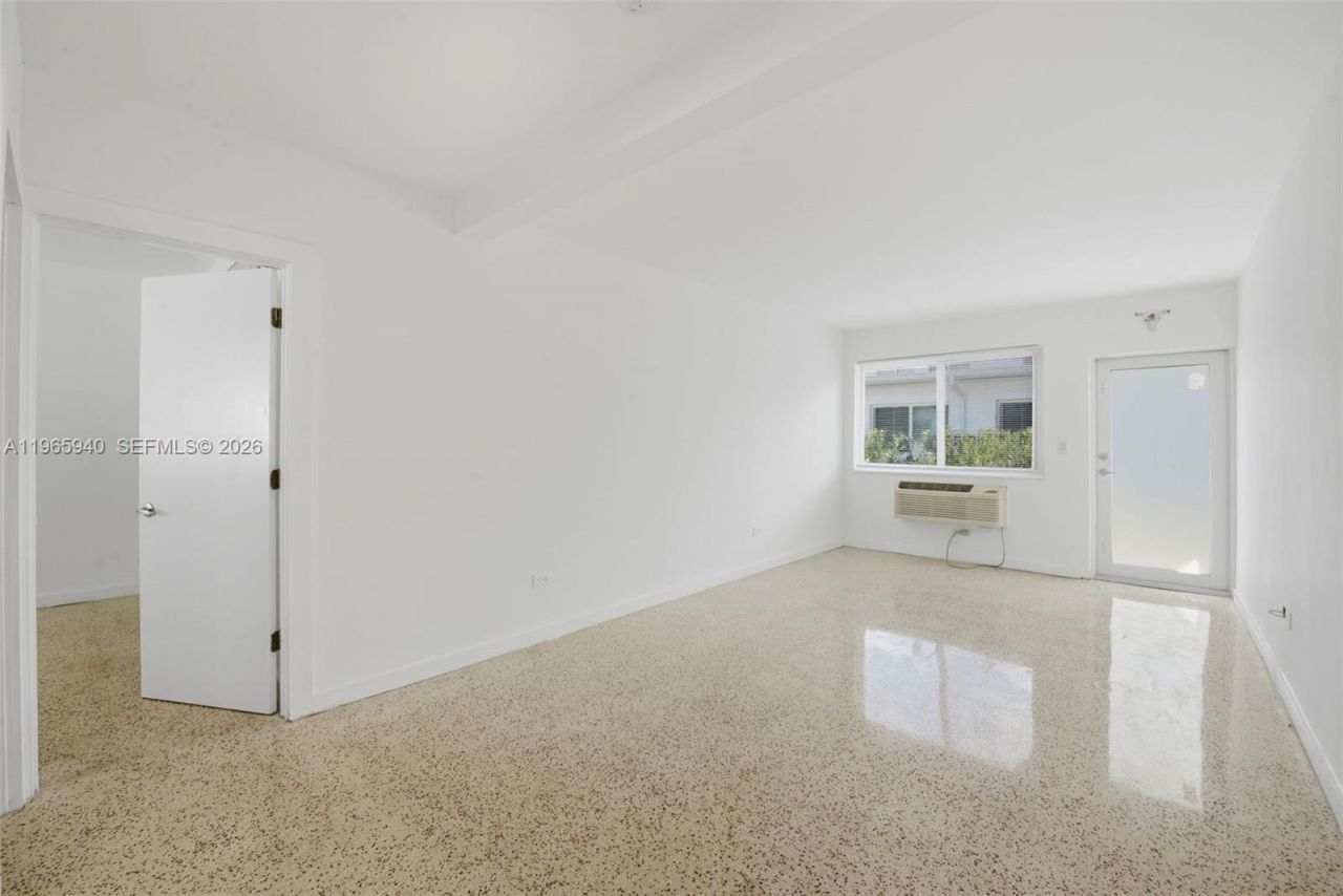 800 85th St, Miami Beach, FL 33141 Photo