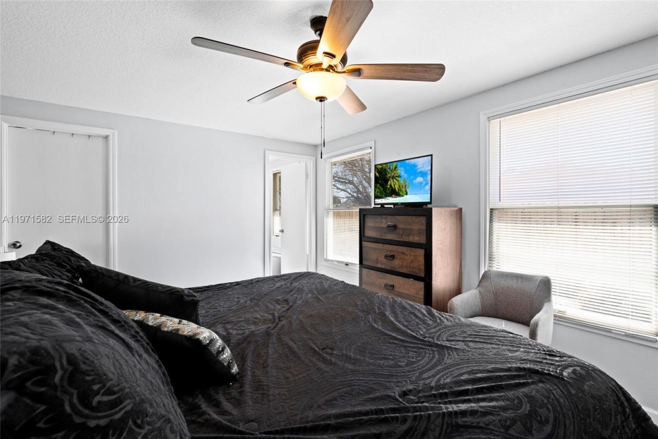 1526 SE Port St Lucie Blvd, Port Saint Lucie, FL 34952 Photo