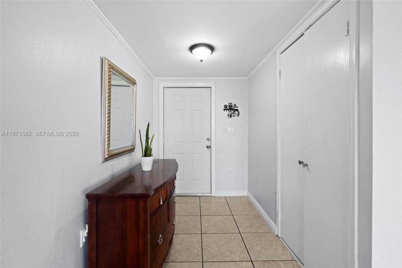 1526 SE Port St Lucie Blvd, Port Saint Lucie, FL 34952 Photo