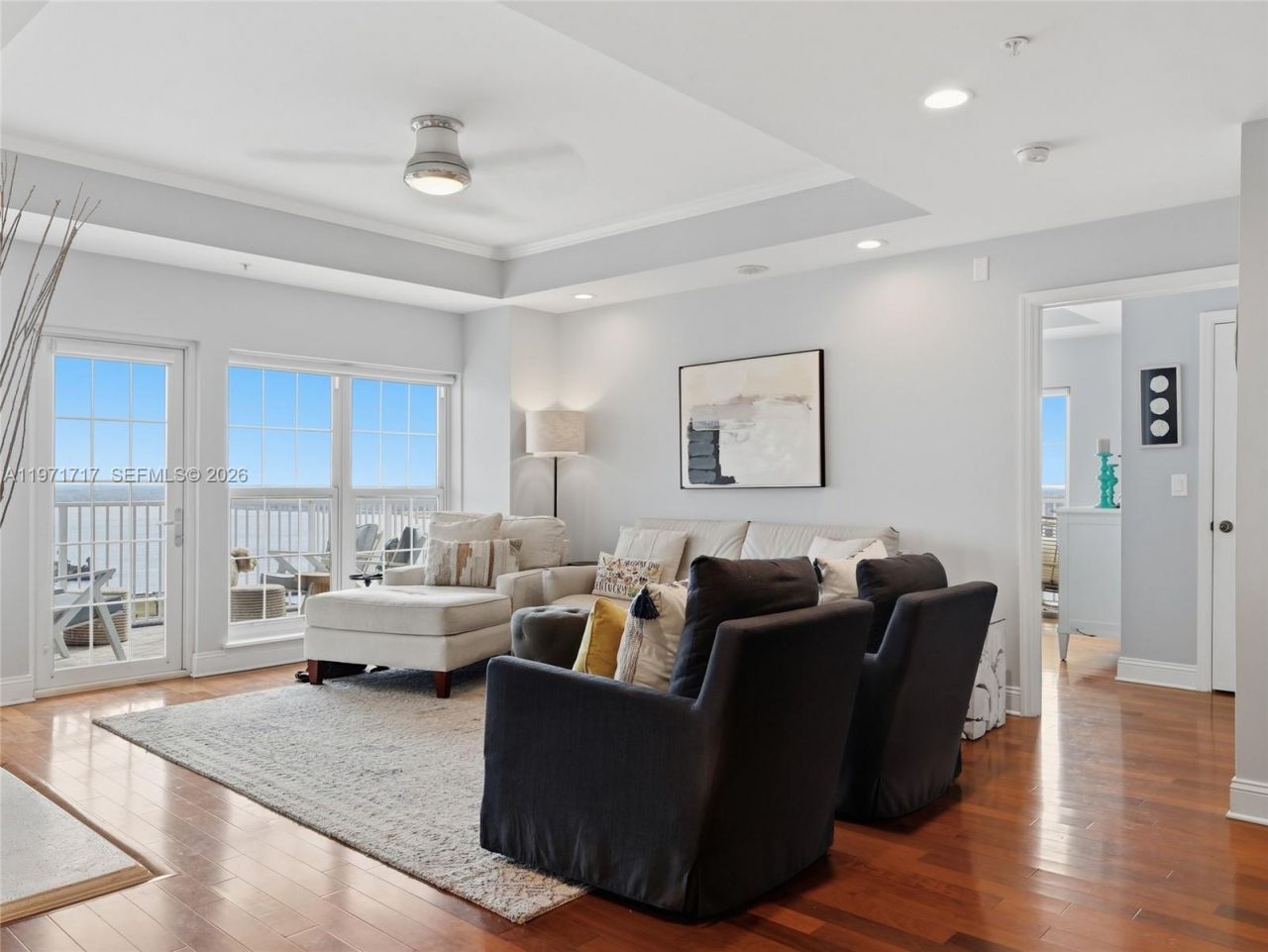 400 E Bay Street, Unit 1706, Jacksonville, FL 32202 Photo