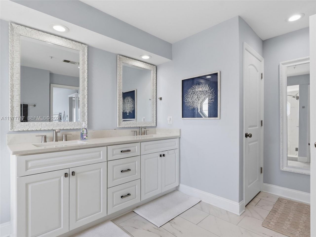 400 E Bay Street, Unit 1706, Jacksonville, FL 32202 Photo