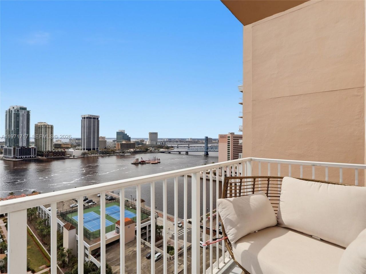 400 E Bay Street, Unit 1706, Jacksonville, FL 32202 Photo