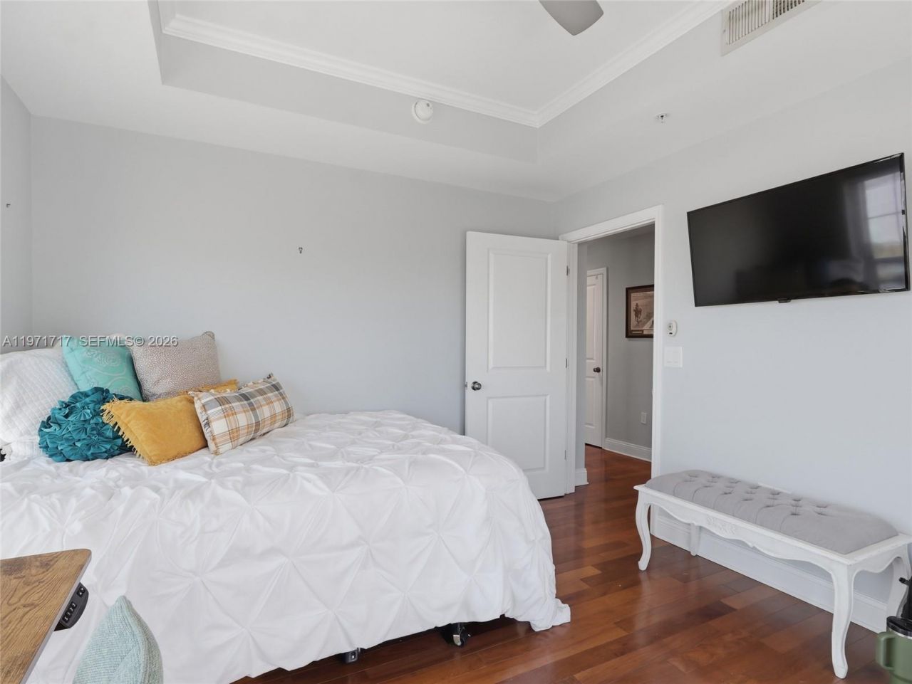 400 E Bay Street, Unit 1706, Jacksonville, FL 32202 Photo