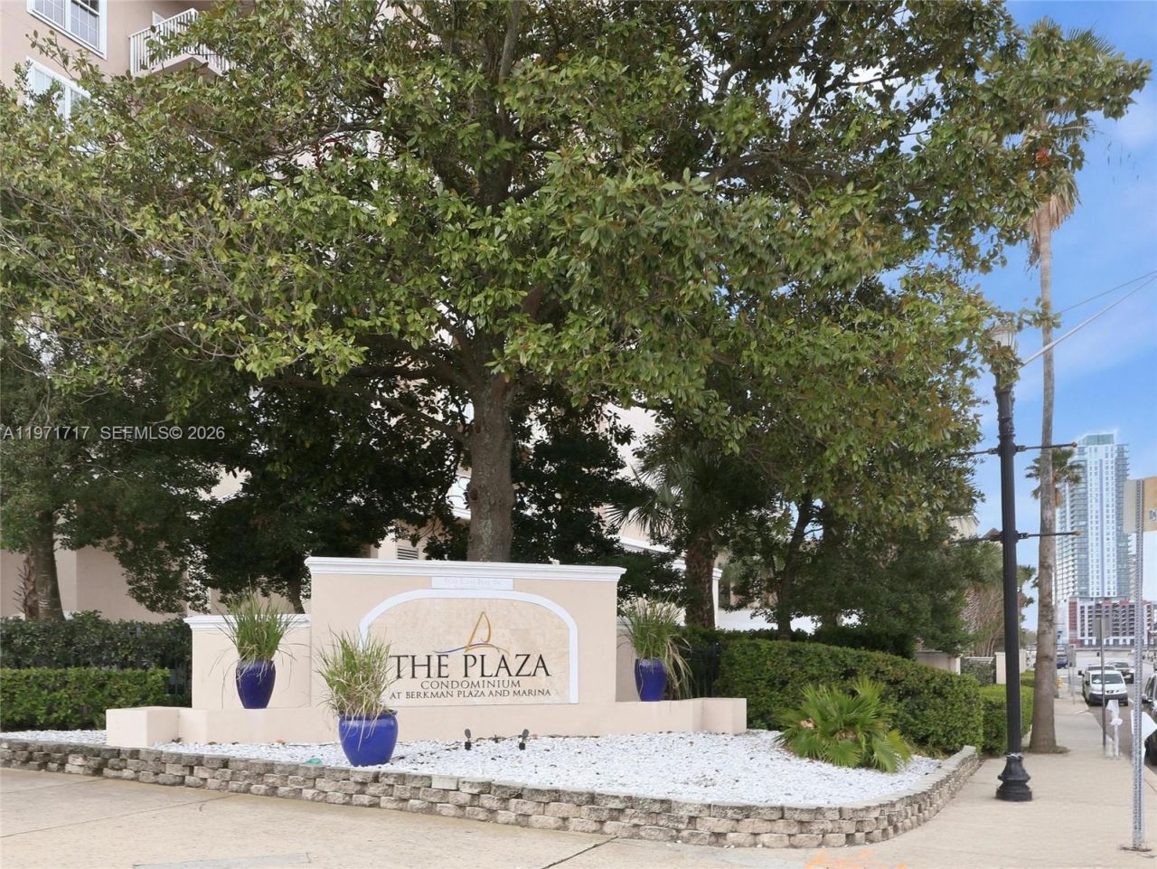 400 E Bay Street, Unit 1706, Jacksonville, FL 32202 Photo