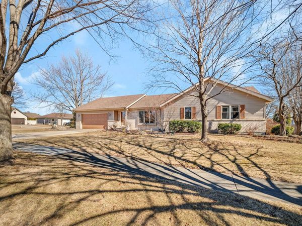 214 Deerpath Drive, Minooka, IL 60447