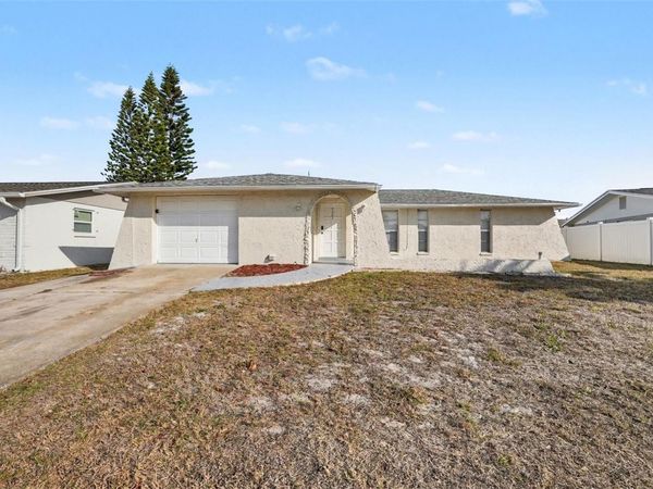 7321 S ROSARIAN DRIVE , PORT RICHEY, FL 34668