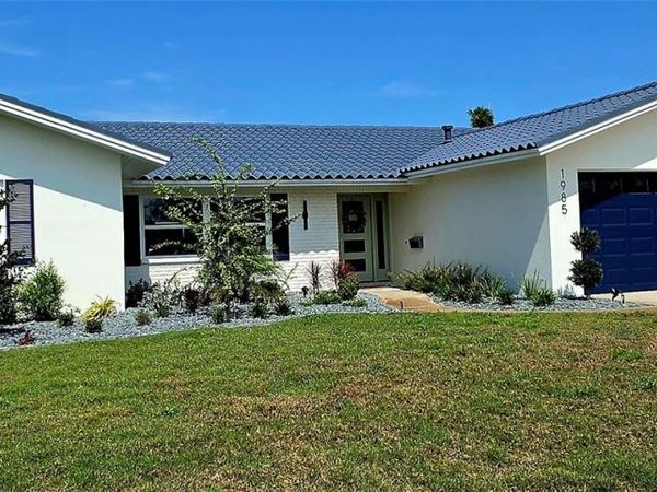 1985 MICHIGAN AVENUE NE, ST PETERSBURG, FL 33703