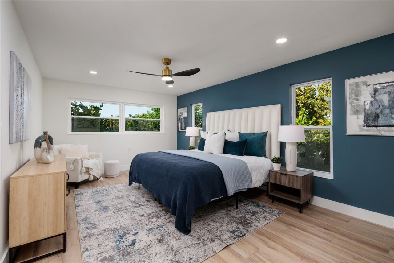 1985 Michigan Avenue Ne, Saint Petersburg, FL 33703 Photo