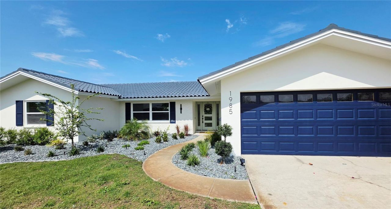 1985 Michigan Avenue Ne, Saint Petersburg, FL 33703 Photo