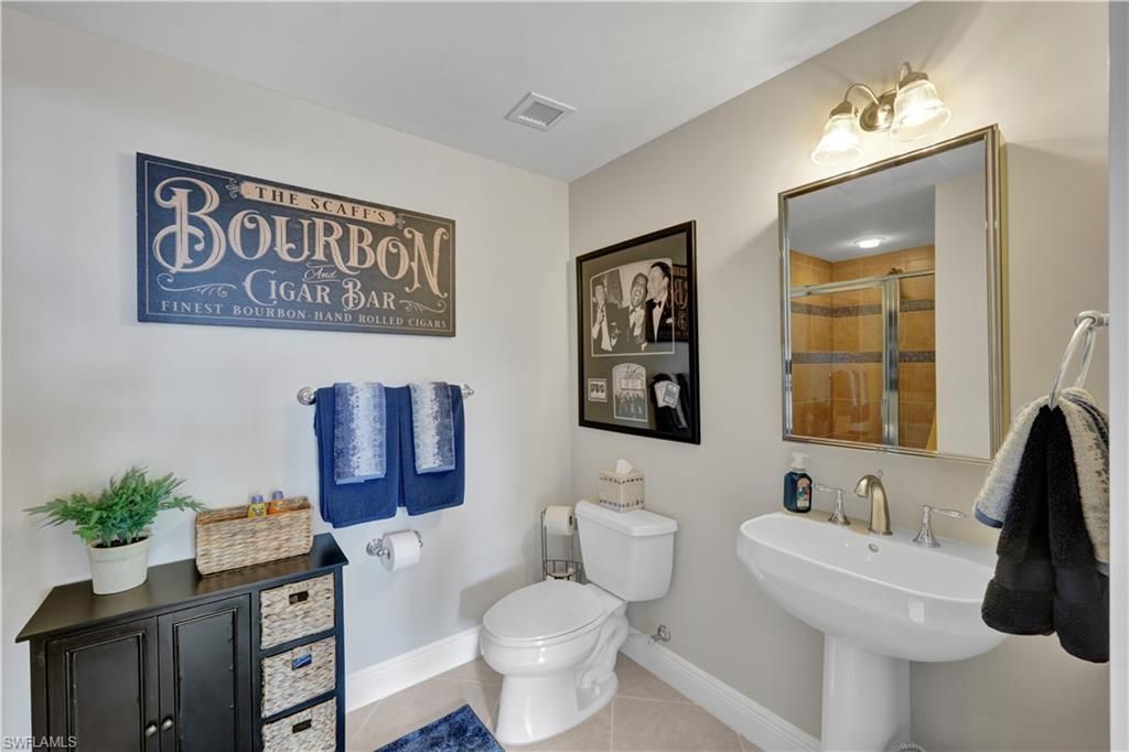 6081 Silver King Blvd, Unit 1105, Cape Coral, FL 33914 Photo