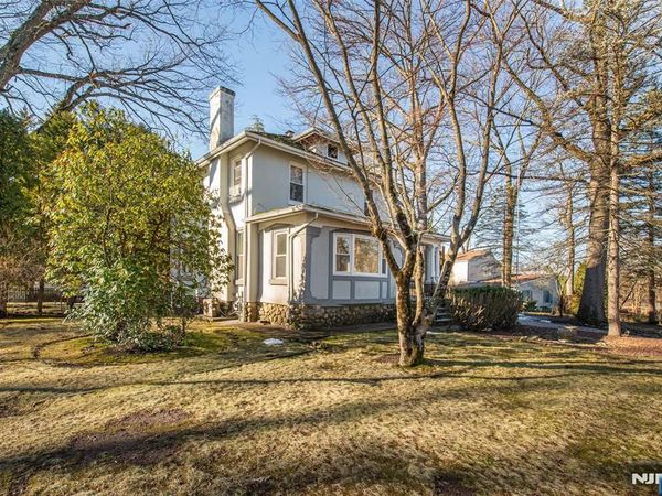 181 Ridge Avenue, PARK RIDGE, NJ 07656