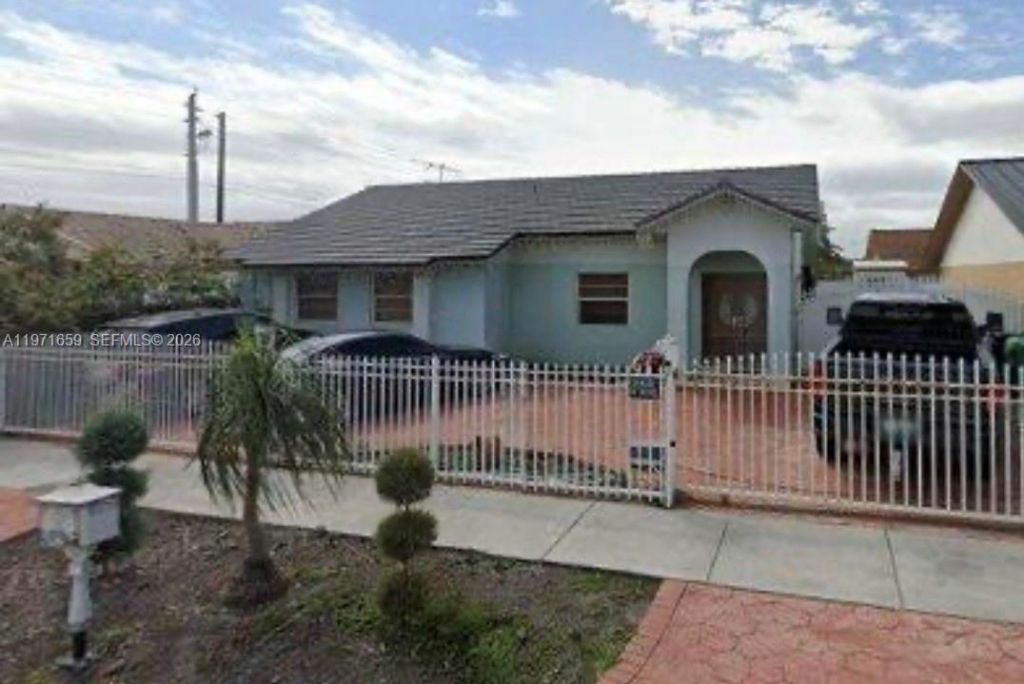 14216 SW 11th Ter, Miami, FL 33184 Photo