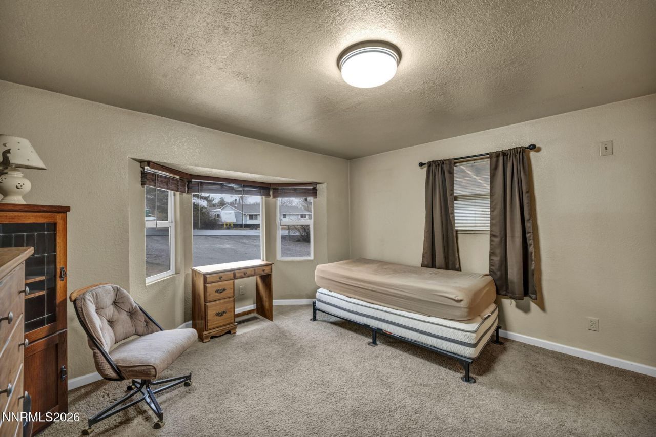 8825 Artesian Way, Reno, NV 89506 Photo