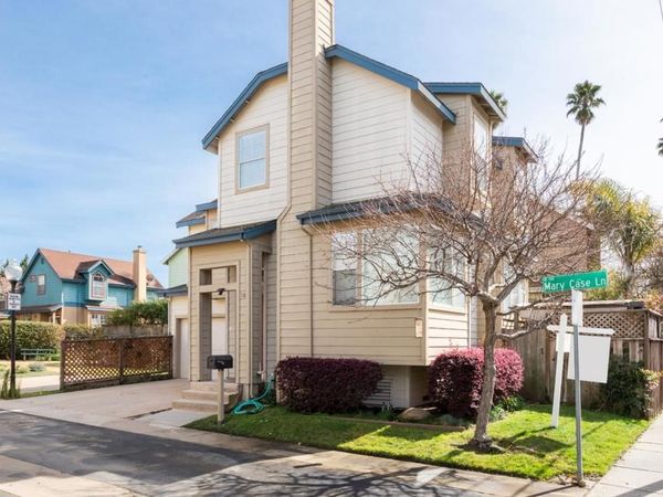 10 Mary Case Lane, Santa Cruz, CA 95060