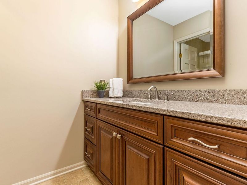 2158 Sandston Road, Columbus, OH 43220 Photo 23