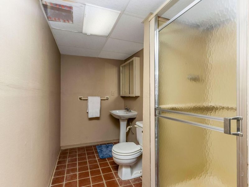 2158 Sandston Road, Columbus, OH 43220 Photo 35