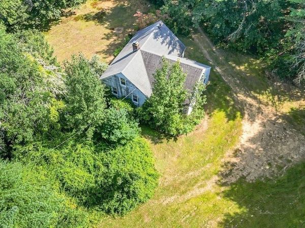 74 River Road, Sturbridge, MA 01566