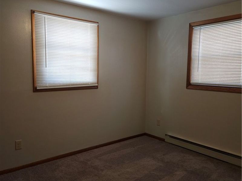 525 S Marion Avenue, Louisville, OH 44641 Photo 15