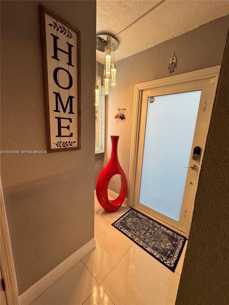 3870 W 8th Ln, Unit 19, Hialeah, FL 33012 Photo